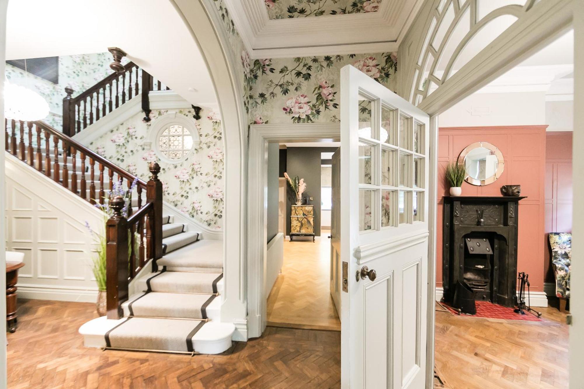 Hillthorpe Manor By Maison Parfaite - Large Country House With Hot Tub Pontefract Bagian luar foto