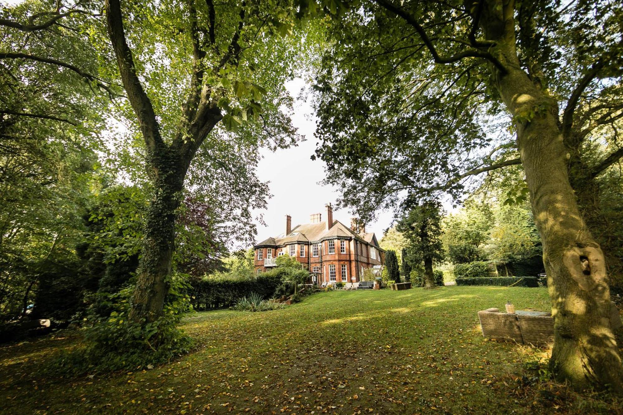 Hillthorpe Manor By Maison Parfaite - Large Country House With Hot Tub Pontefract Bagian luar foto